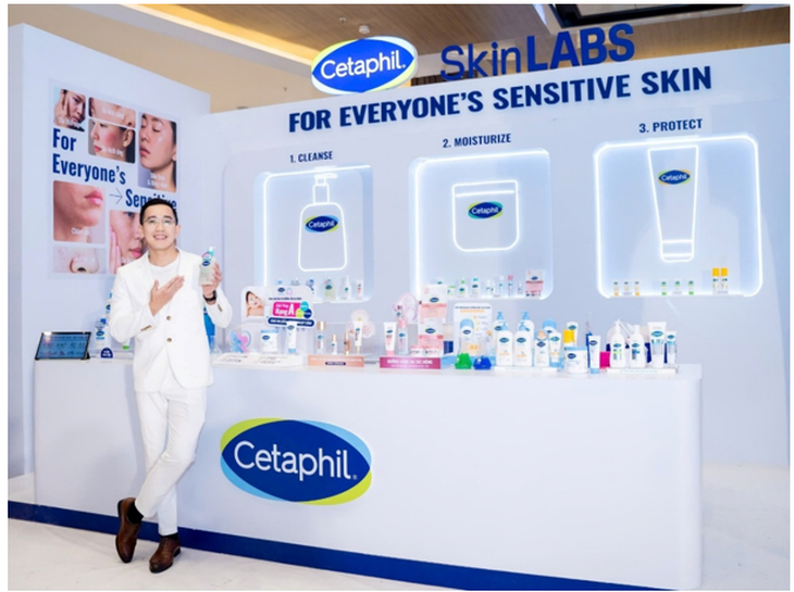 Cetaphil SA Cleanser - Giải pháp cho da dầu, mụn, nhạy cảm - Ảnh 2.