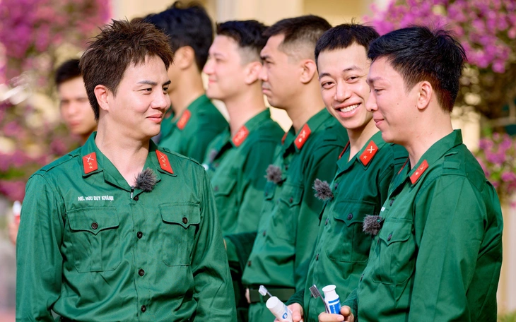 sao nhập ngũ - Ảnh 2.