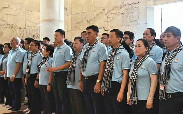 Về nguồn Pác Bó, Nà Nưa... trí thức trẻ TP.HCM bừng khát vọng cống hiến - Ảnh 2.