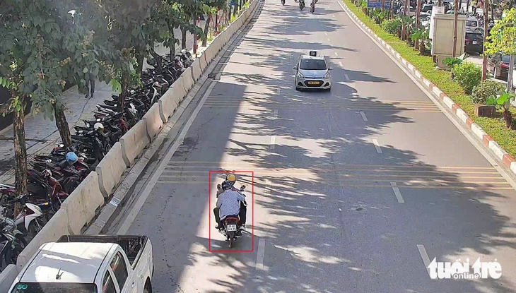 2 camera AI phát hiện 1.798 vi phạm trong nửa ngày: Sẽ lắp thêm hàng ngàn camera trên cả nước - Ảnh 7.