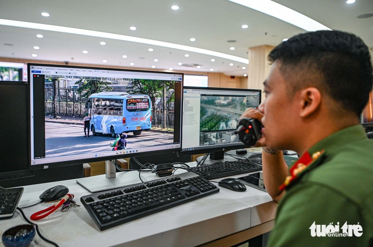 2 camera AI phát hiện 1.798 vi phạm trong nửa ngày: Sẽ lắp thêm hàng ngàn camera trên cả nước - Ảnh 9.