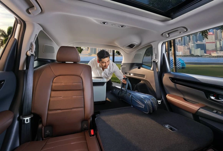 Honda CR-V ra bản kỷ niệm 30 năm, có thể lái rảnh tay một lúc trên cao tốc - Ảnh 14.