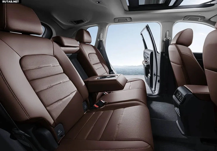 Honda CR-V ra bản kỷ niệm 30 năm, có thể lái rảnh tay một lúc trên cao tốc - Ảnh 9.