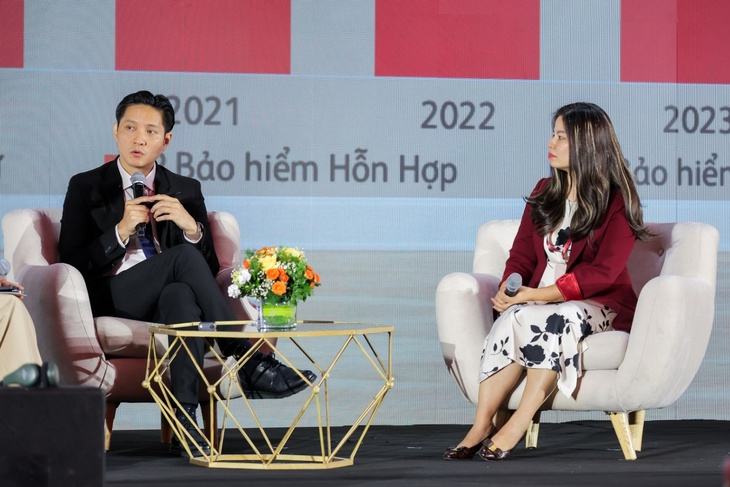 Prudential Việt Nam ra mắt sản phẩm bảo hiểm liên kết đơn vị PRU-Đầu Tư Vững Tiến - Ảnh 2.