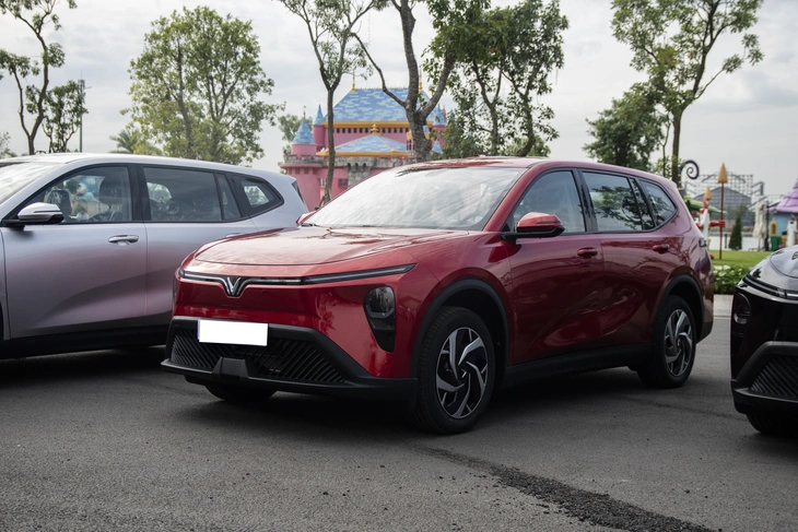 'Chưa bao giờ việc mua xe của người Việt lại thú vị đến vậy, từ gen Z đến dịch vụ' - Ảnh 5.