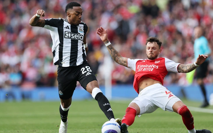 Arsenal thắng Newcastle phút cuối nhờ sở trường phạt góc - Ảnh 5.