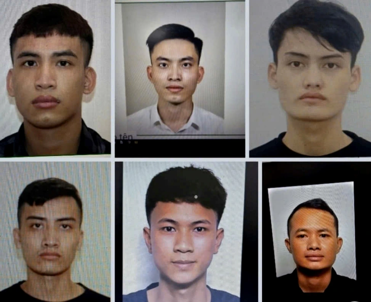 Phá đường dây làm giả hàng chục ngàn bằng tốt nghiệp, sổ đỏ, giấy phép lái xe - Ảnh 1.