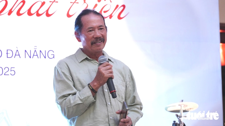 Cuộc hội ngộ đặc biệt tại phố cổ Hội An: Chào đón 78 nhà hảo tâm Tiếp sức đến trường đất Quảng - Ảnh 2.