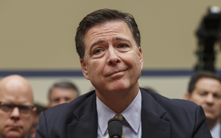 Ông Trump cảnh báo sẽ còn nhiều đối thủ chính trị bị truy tố sau cựu giám đốc FBI - Ảnh 3.