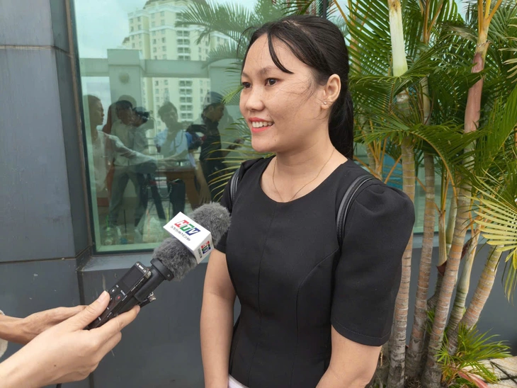 'Cầm tay chỉ việc' để hộ kinh doanh lớn tuổi xuất được hóa đơn điện tử - Ảnh 2.