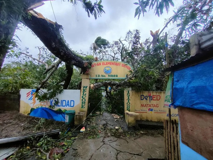 Philippines tan hoang khi bão Bualoi quét qua- Ảnh 6.