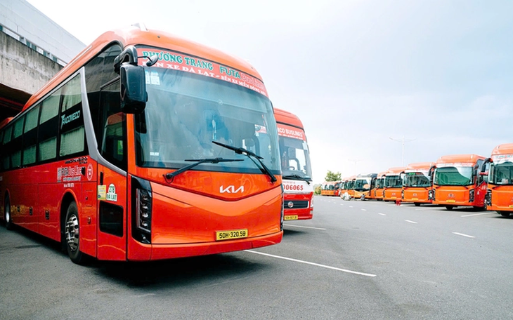 Thiếu tài xế xe đầu kéo, xe khách cỡ lớn ngày càng nghiêm trọng - Ảnh 2.