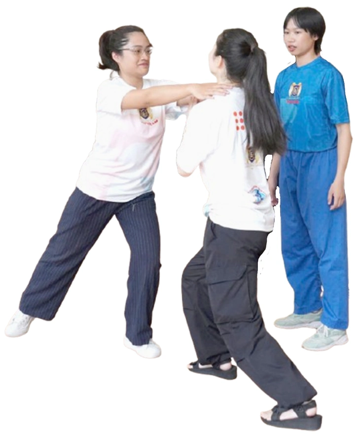 Lớp Vovinam rèn bản lĩnh phái đẹp trước bạo lực - Ảnh 2.