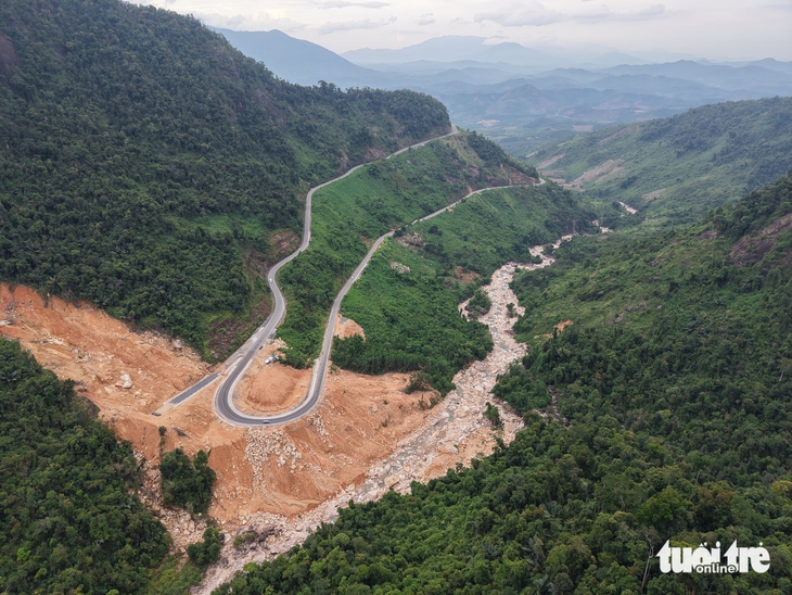 Kiến nghị sớm triển khai cao tốc Nha Trang – Đà Lạt trước năm 2030 - Ảnh 1. Kiến nghị sớm triển khai cao tốc Nha Trang – Đà Lạt trước năm 2030 - Ảnh 1.