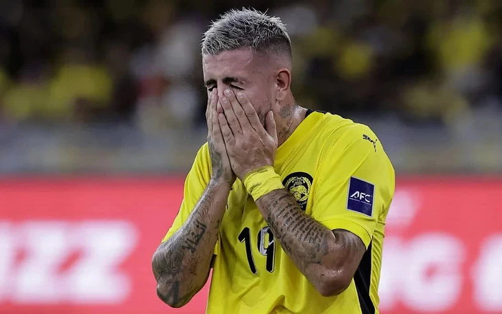 Hai đội tuyển từng bị FIFA phạt khi gian lận giống Malaysia - Ảnh 2.