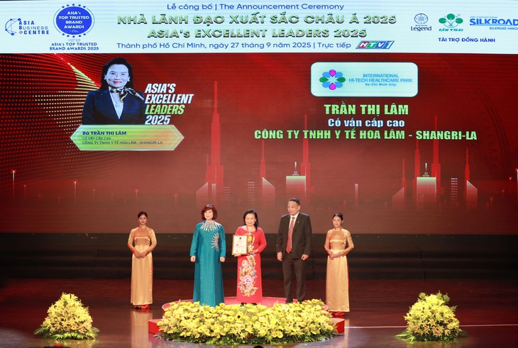 'Nhà lãnh đạo xuất sắc châu Á 2025' vinh danh bà Trần Thị Lâm - Ảnh 2.