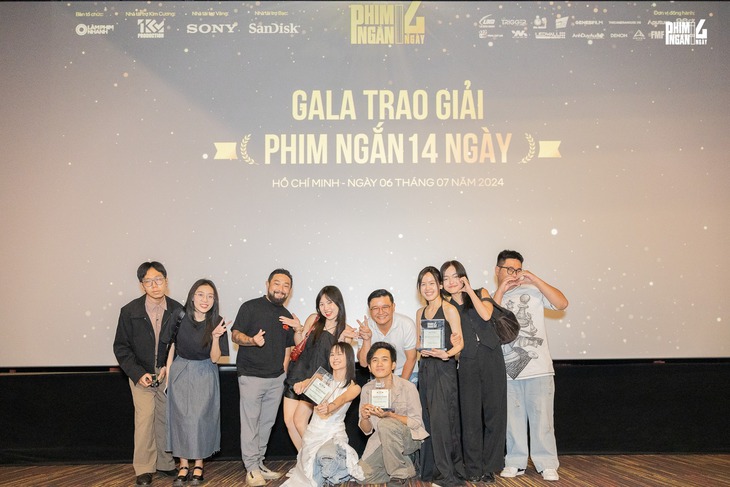'Phim đầu tiên bao giờ cũng dở, 100% là dở' - Ảnh 1.