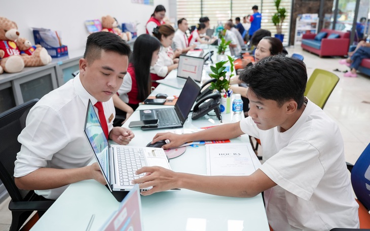 Một trường thuộc Đại học Quốc gia Hà Nội bỏ xét học bạ - Ảnh 2.