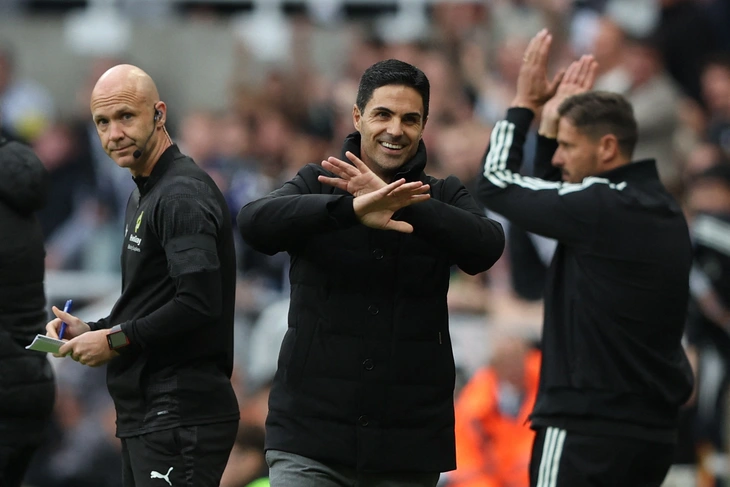 Arsenal thắng Newcastle phút cuối nhờ sở trường phạt góc - Ảnh 4.