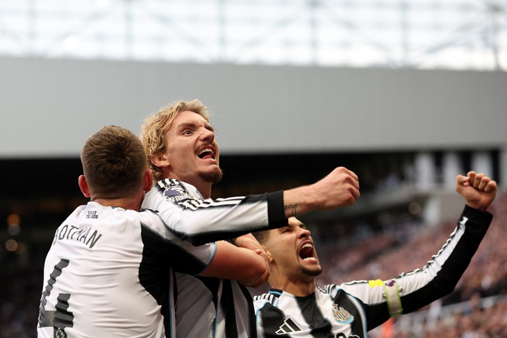 Arsenal thắng Newcastle phút cuối nhờ sở trường phạt góc - Ảnh 3.