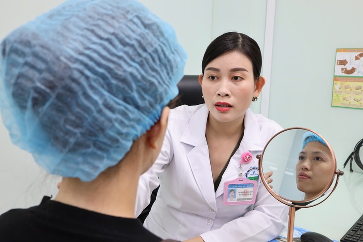 Nhiều ca biến chứng sau tiêm meso trị rám má tại spa - Ảnh 1.
