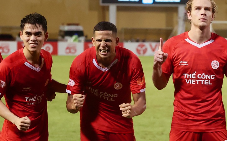 Bảng xếp hạng V-League vòng 5: CLB Công An TP.HCM lên hạng 3 - Ảnh 2.