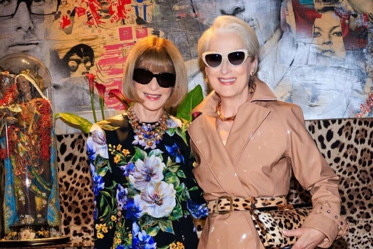 Meryl Streep gặp Anna Wintour tại Tuần lễ thời trang Milan khi quay The Devil Wears Prada 2 - Ảnh 3.