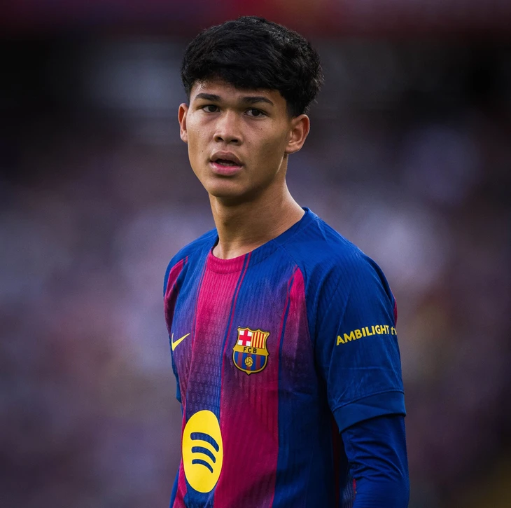Ngôi sao 17 tuổi người Philippines lập cột mốc đáng nể ở La Liga - Ảnh 1.