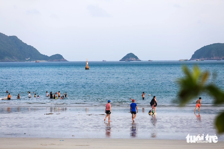 Ngắm Côn Đảo đang làm lưới điện thông minh, hạ tầng xanh sẵn sàng khởi sắc - Ảnh 4.