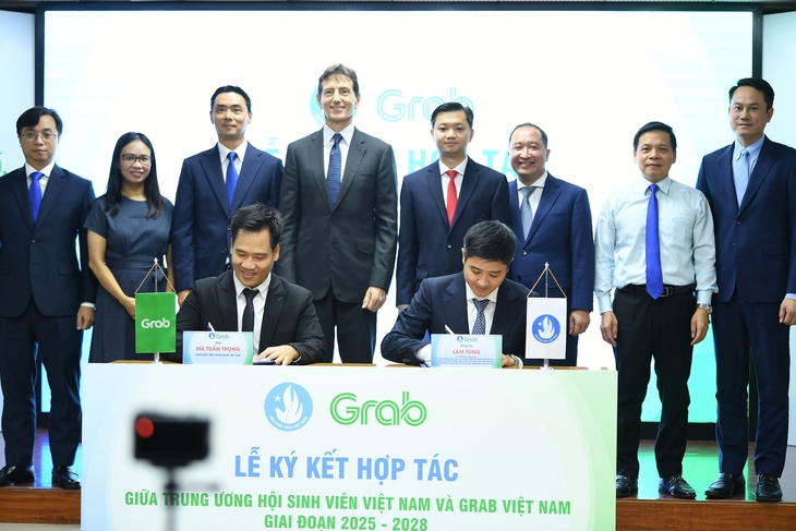 Grab ký cam kết trang bị kỹ năng chuyển đổi số cho sinh viên Việt Nam - Ảnh 3.