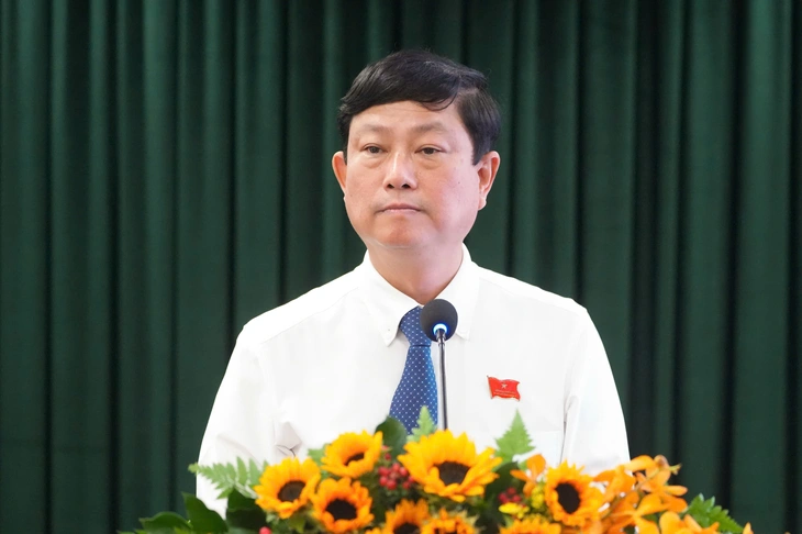 Khai mạc kỳ họp HĐND TP.HCM, xem xét thông qua 41 nghị quyết quan trọng - Ảnh 1.