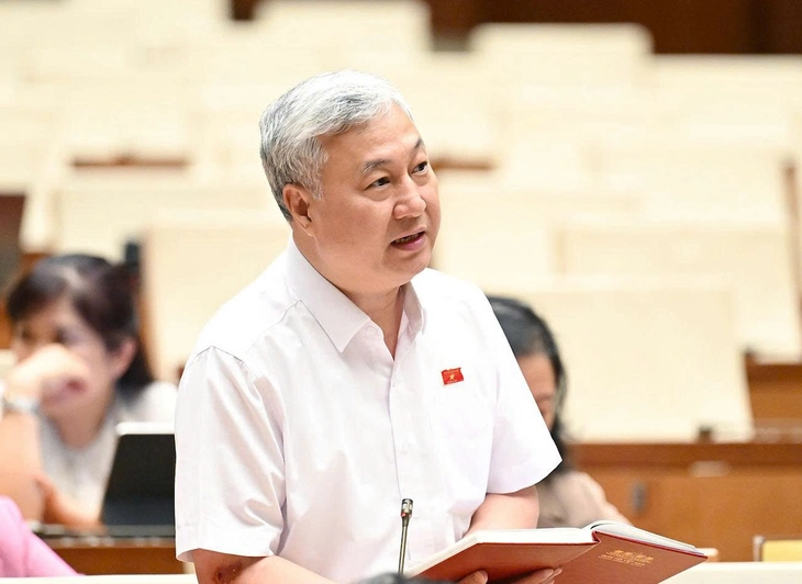 Bộ trưởng Nguyễn Kim Sơn: Duy trì kỳ thi tốt nghiệp THPT là rất cần thiết - Ảnh 2.