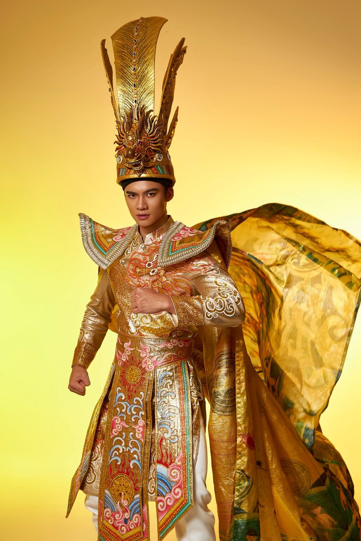 Mr Cosmopolitan - Ảnh 3.