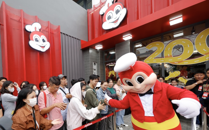 Gà rán Jollibee, Higlands Coffee tại Việt Nam tiếp tục đem doanh thu lớn cho tập đoàn mẹ Philippines - Ảnh 2.
