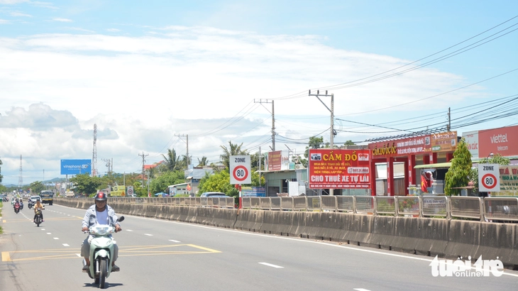 biển hạn chế tốc độ - Ảnh 5.