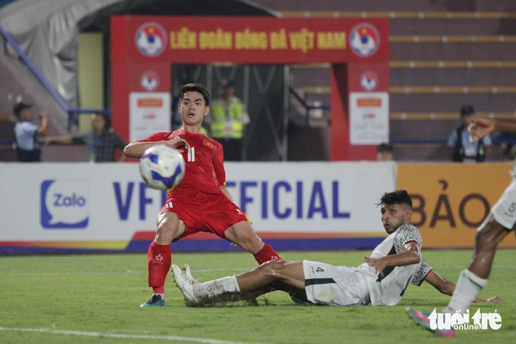 HLV Kim Sang Sik: 'U23 Việt Nam thiếu may, thủ môn Bangladesh quá hay' - Ảnh 3.