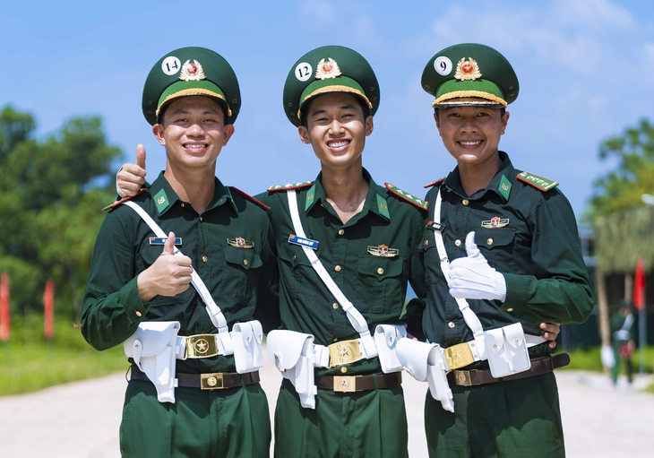 Sau mùa hè rực rỡ của A80: Chẳng phải phép màu vậy sao ta gặp nhau… - Ảnh 5.
