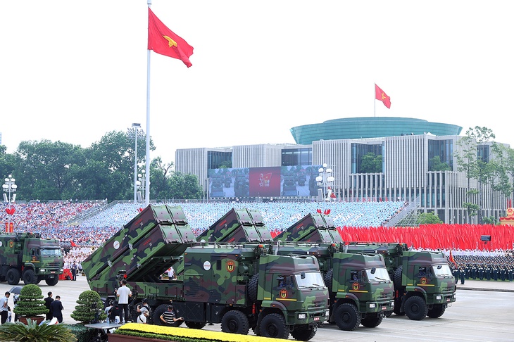 diễu binh - Ảnh 2.