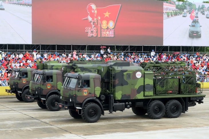 diễu binh - Ảnh 3.