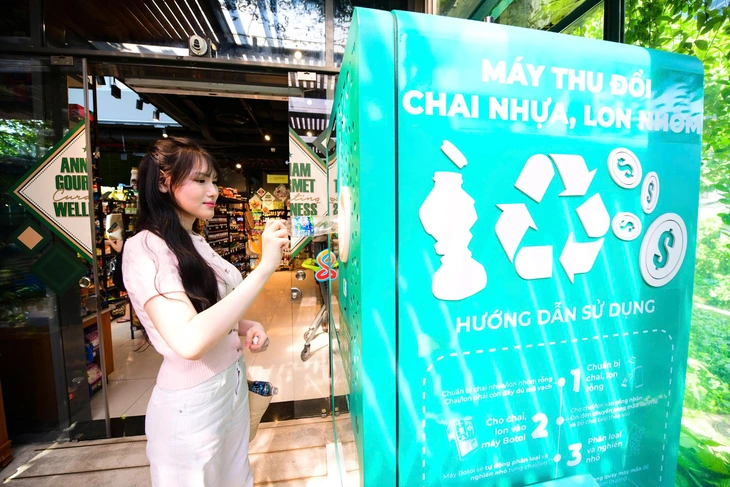 Phát thải khí nhà kính lớn nhất cả nước, TP.HCM cần làm gì để hóa giải? - Ảnh 2.