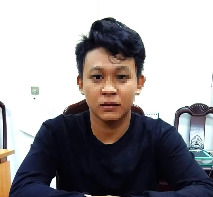 Bàn giao nam thanh niên 19 tuổi nhiều lần giao cấu với thiếu nữ 14 tuổi cho Công an thành phố - Ảnh 1.