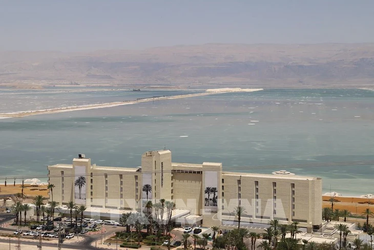 Israel: Khi người mua nhà quan tâm đến nơi trú ẩn hơn chỗ đậu xe - Ảnh 1.