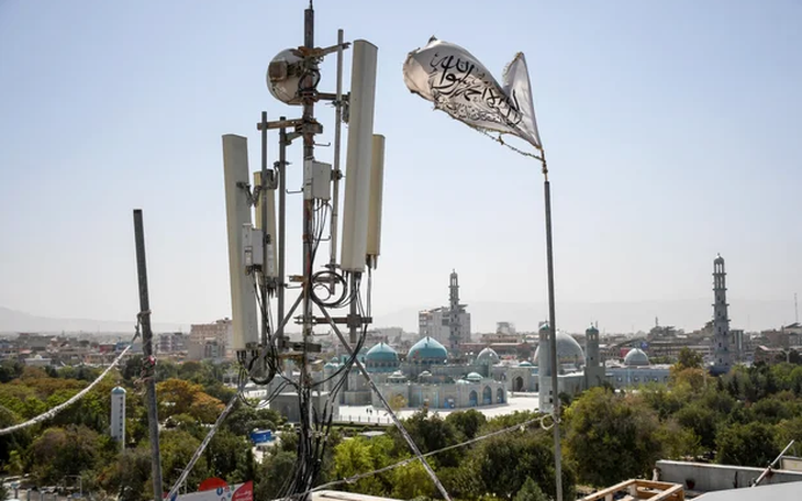 Taliban phủ nhận cáo buộc cắt toàn bộ Internet ở Afghanistan - Ảnh 2.
