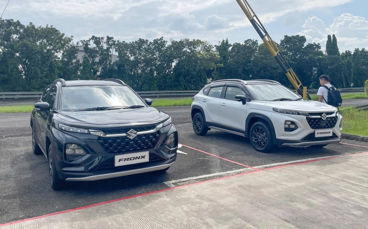 Suzuki Fronx nhá hàng trước khi ra mắt Việt Nam: Dự kiến 3 bản, có hybrid, tạm tính từ 520 triệu - Ảnh 9.