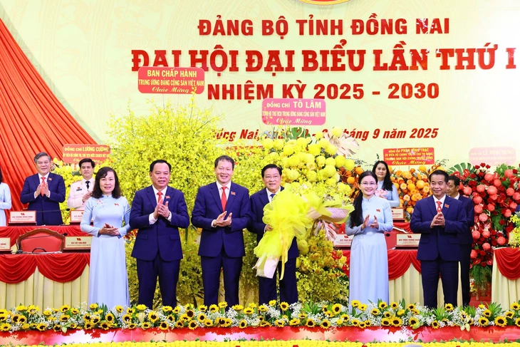 Ông Phan Đình Trạc: Đồng Nai có cơ hội vàng để bứt phá phát triển - Ảnh 2.