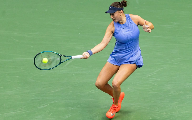 Tay vợt nữ Anisimova viết tiếp câu chuyện cổ tích tại US Open 2025 - Ảnh 2.
