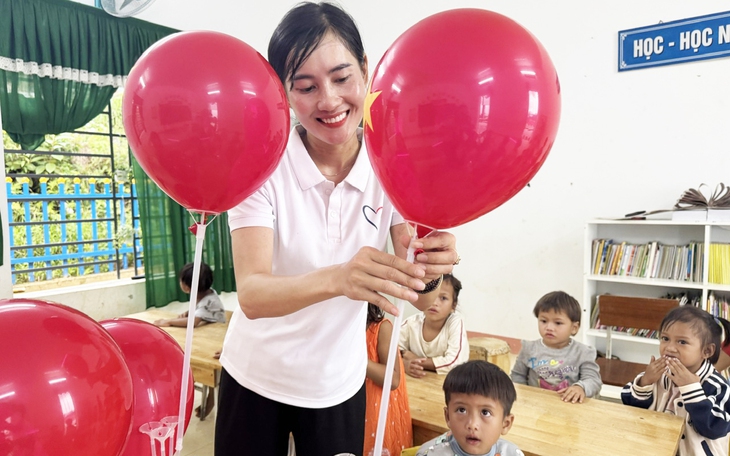 Vượt khó khăn vào năm học mới - Ảnh 9.