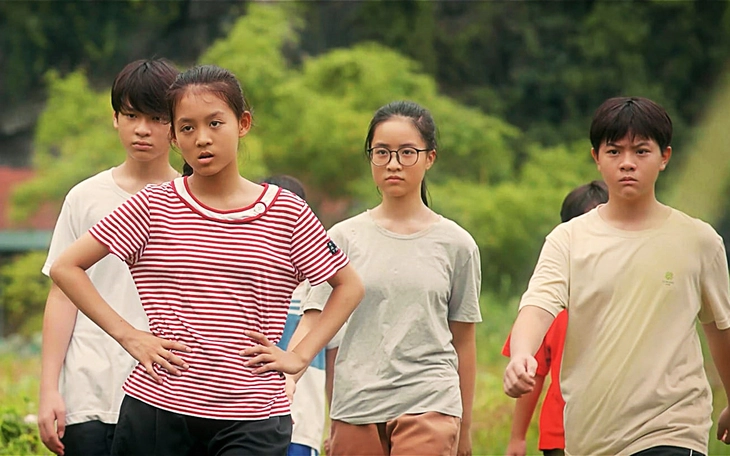Tuổi thơ 'dữ dội' trong Cách em 1 milimet - Ảnh 3.