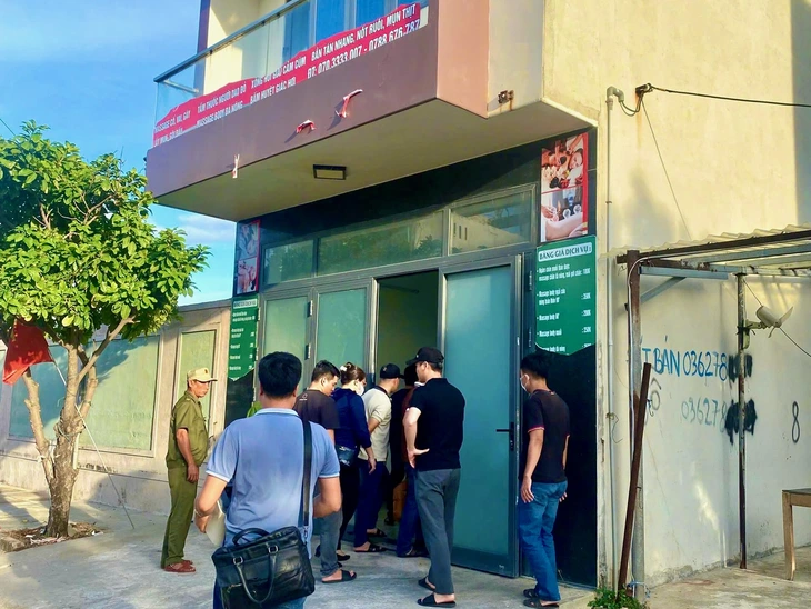 vay lãi nặng - Ảnh 2.