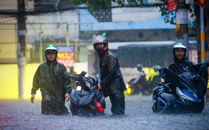 Những giải pháp nào 'rốn ngập' nặng Thủ Đức - Ảnh 2.
